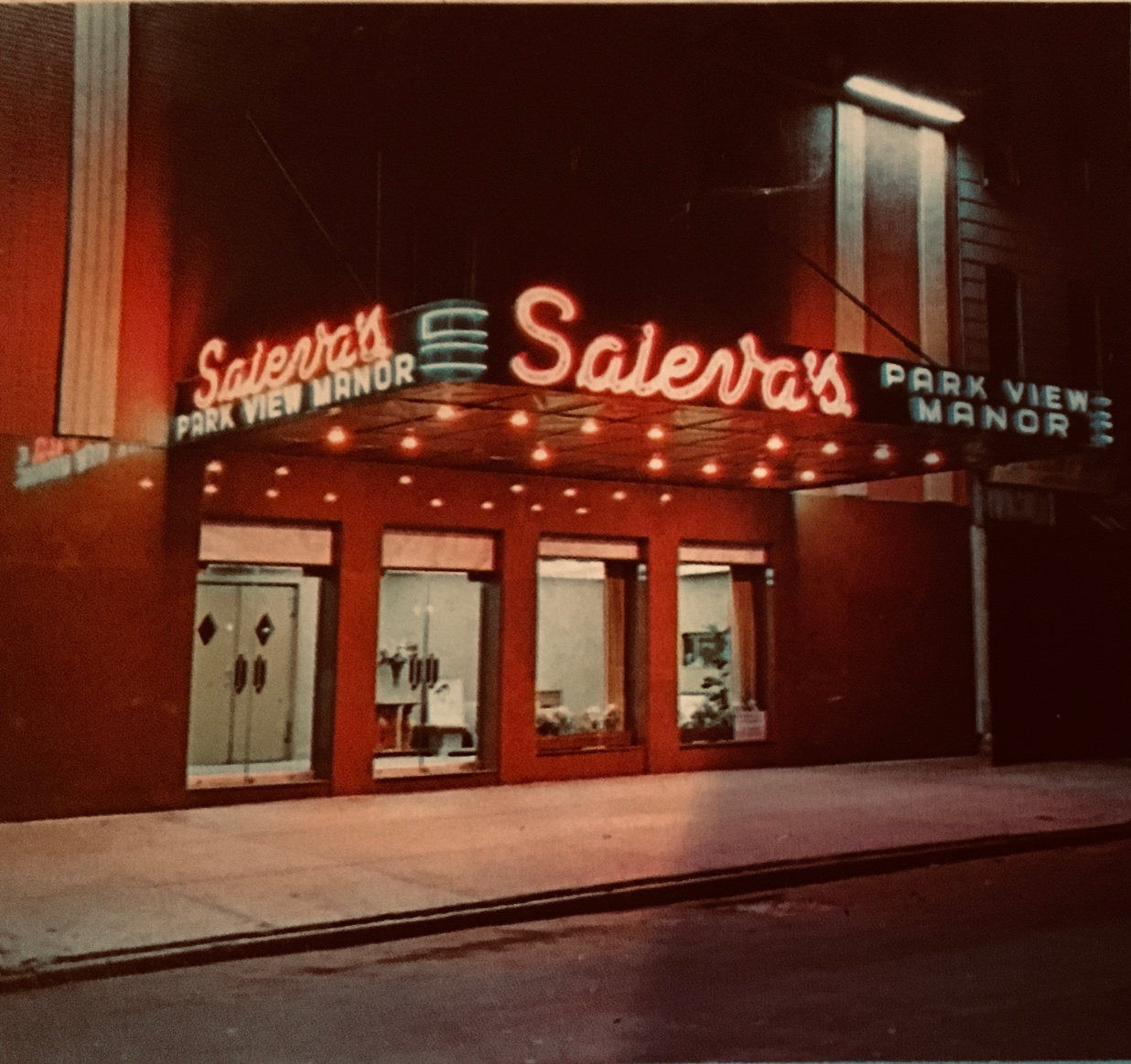 Saieva's Parkview Manor